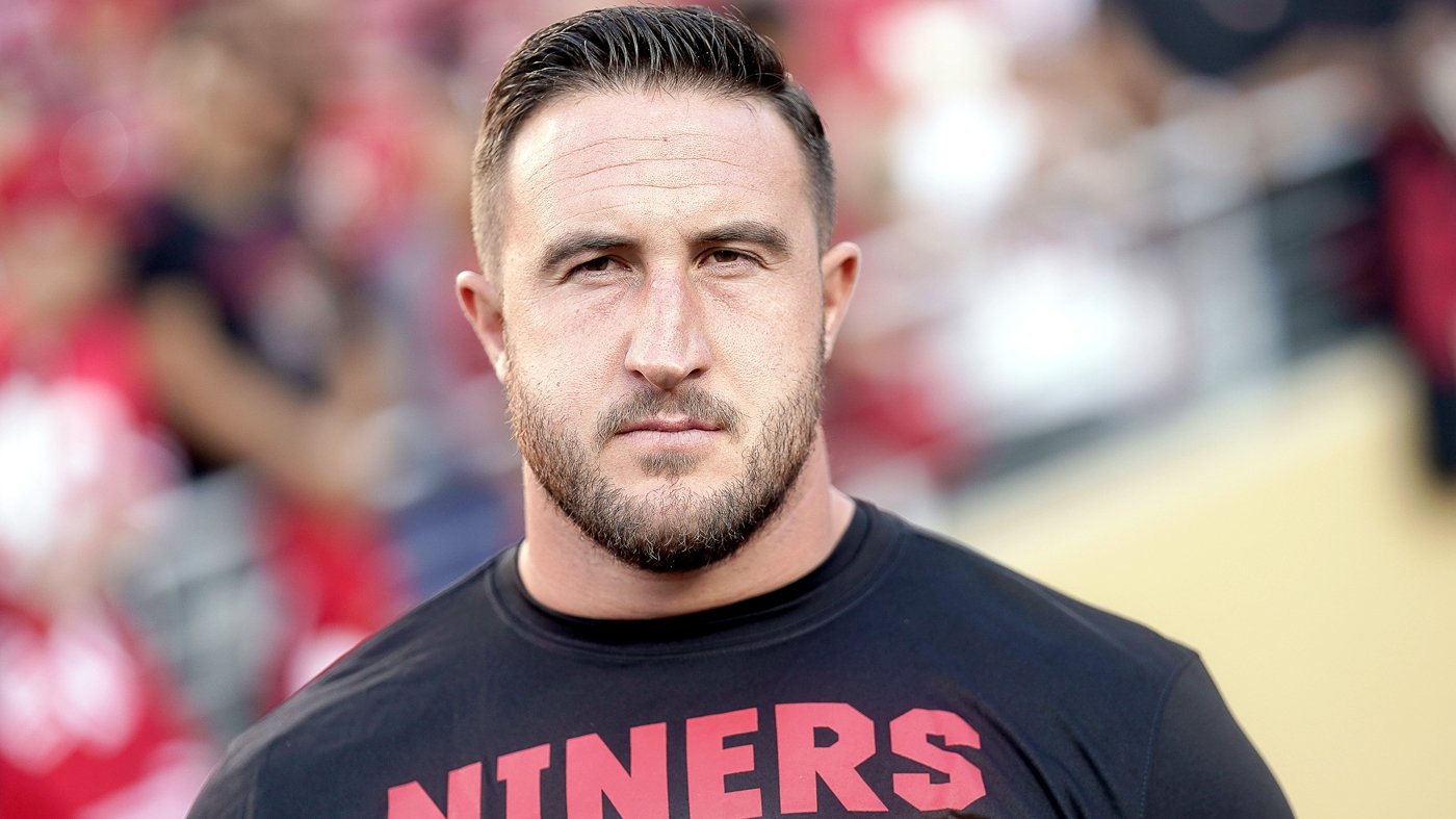 No, 49er fans, Joe Staley doesn't have tickets to sell you.